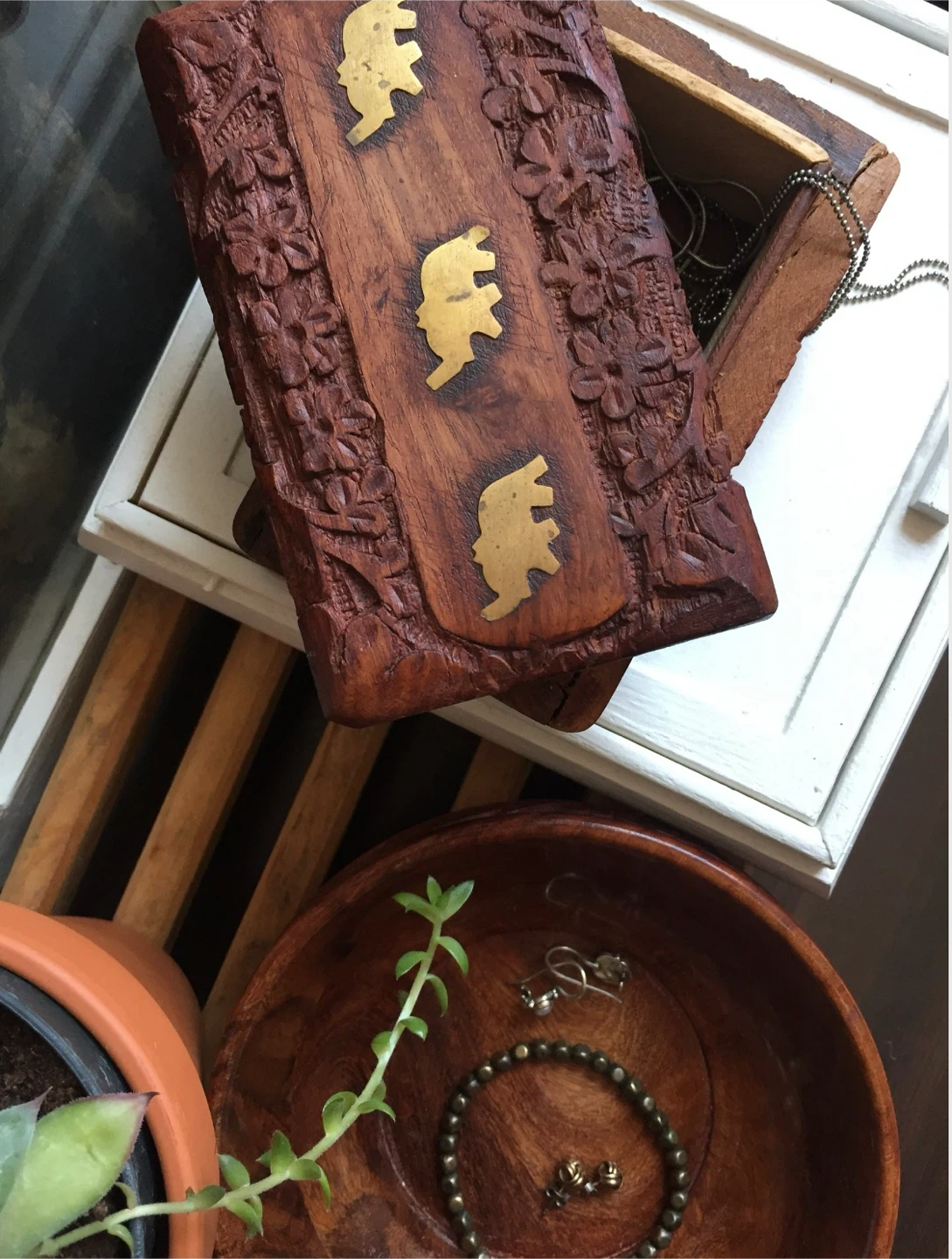 Vintage Hand Carved Wooden Tray Set - photo 3