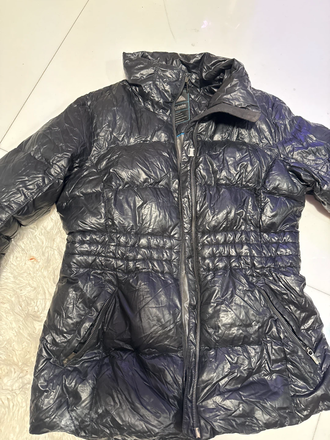 Columbia Black Puffer Jacket, Size M