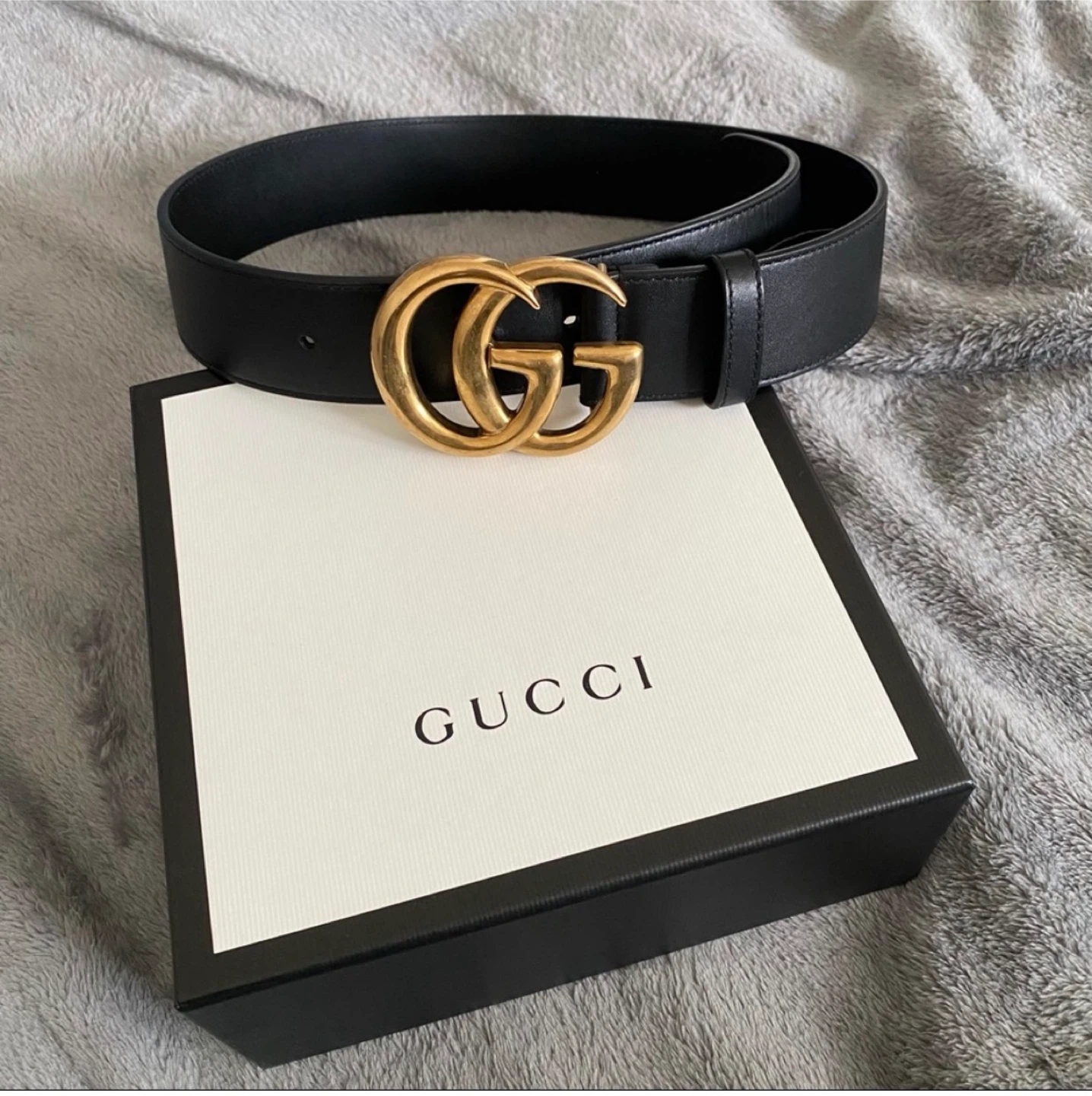 Gucci Black Leather Belt with Gold GG Buckle