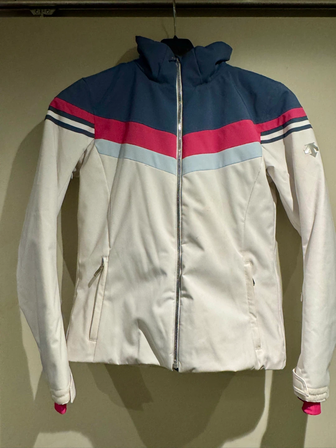 Descente Ski Jacket - White, Blue, Pink