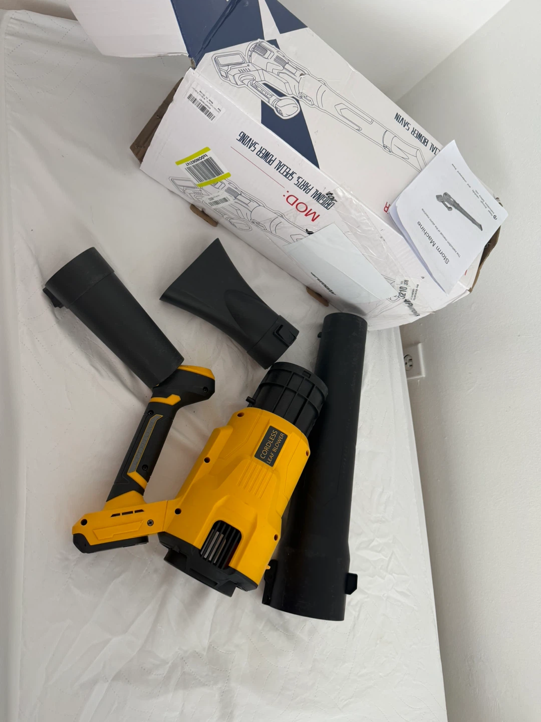 Cordless Leaf Blower/Hair Dryer - photo 2