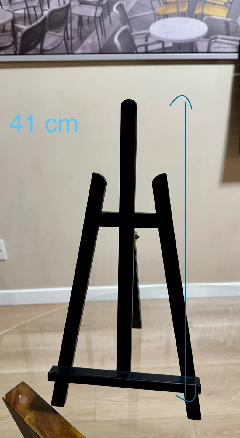 Black Easel - 41cm Tall
