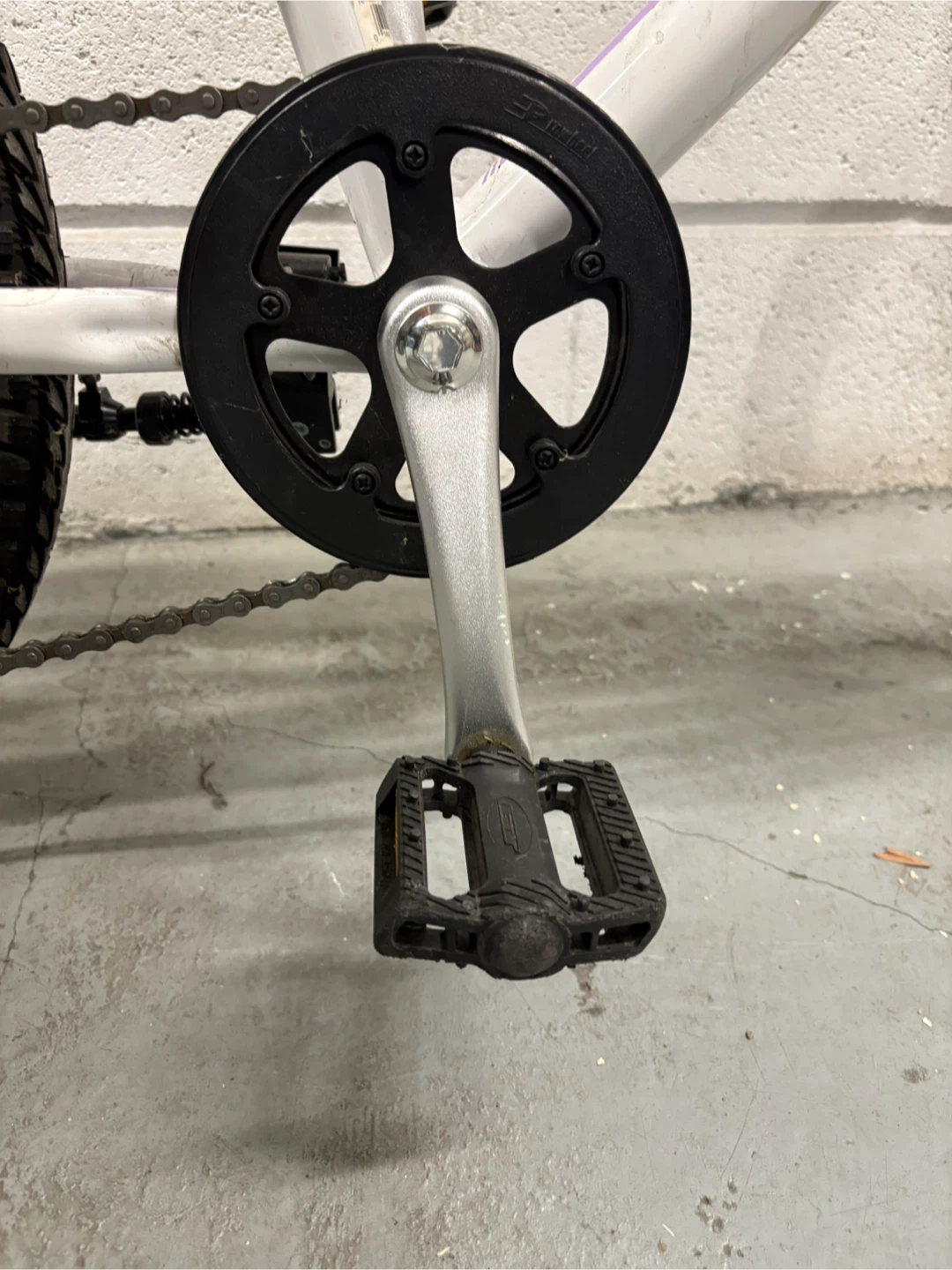 GT Laguna Kids Bike - White - photo 5