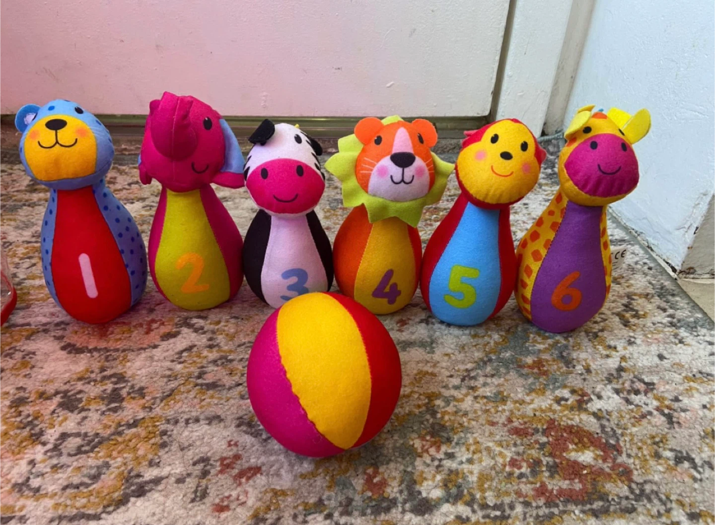 Soft baby bowling counting set 🥕