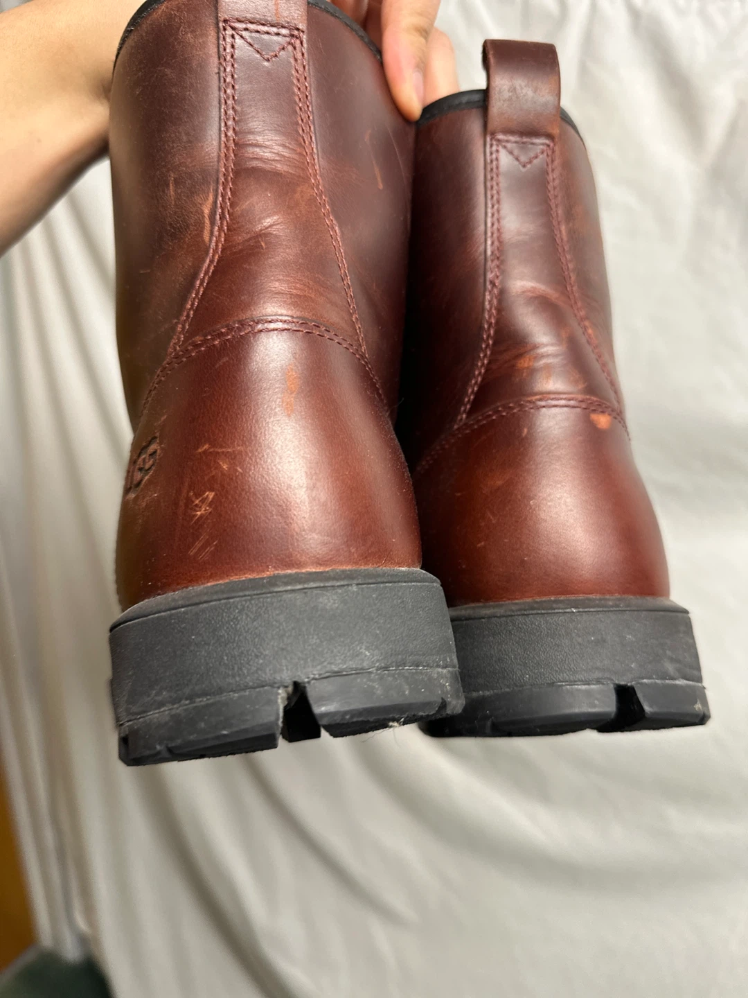 UGG red Leather Boots, Size 10 - photo 5