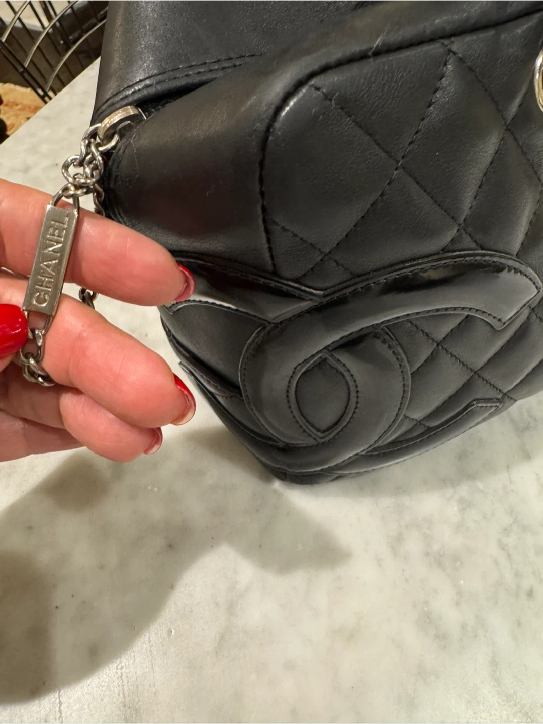 Chanel Black Quilted Leather Handbag - photo 4