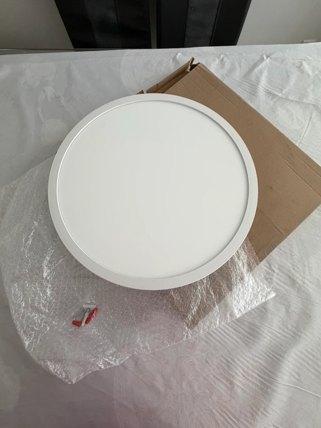 New White Round Ceiling Light with Box - photo 2