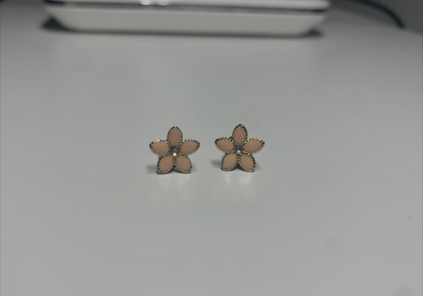 Flower Stud Earrings - Peach & Gold