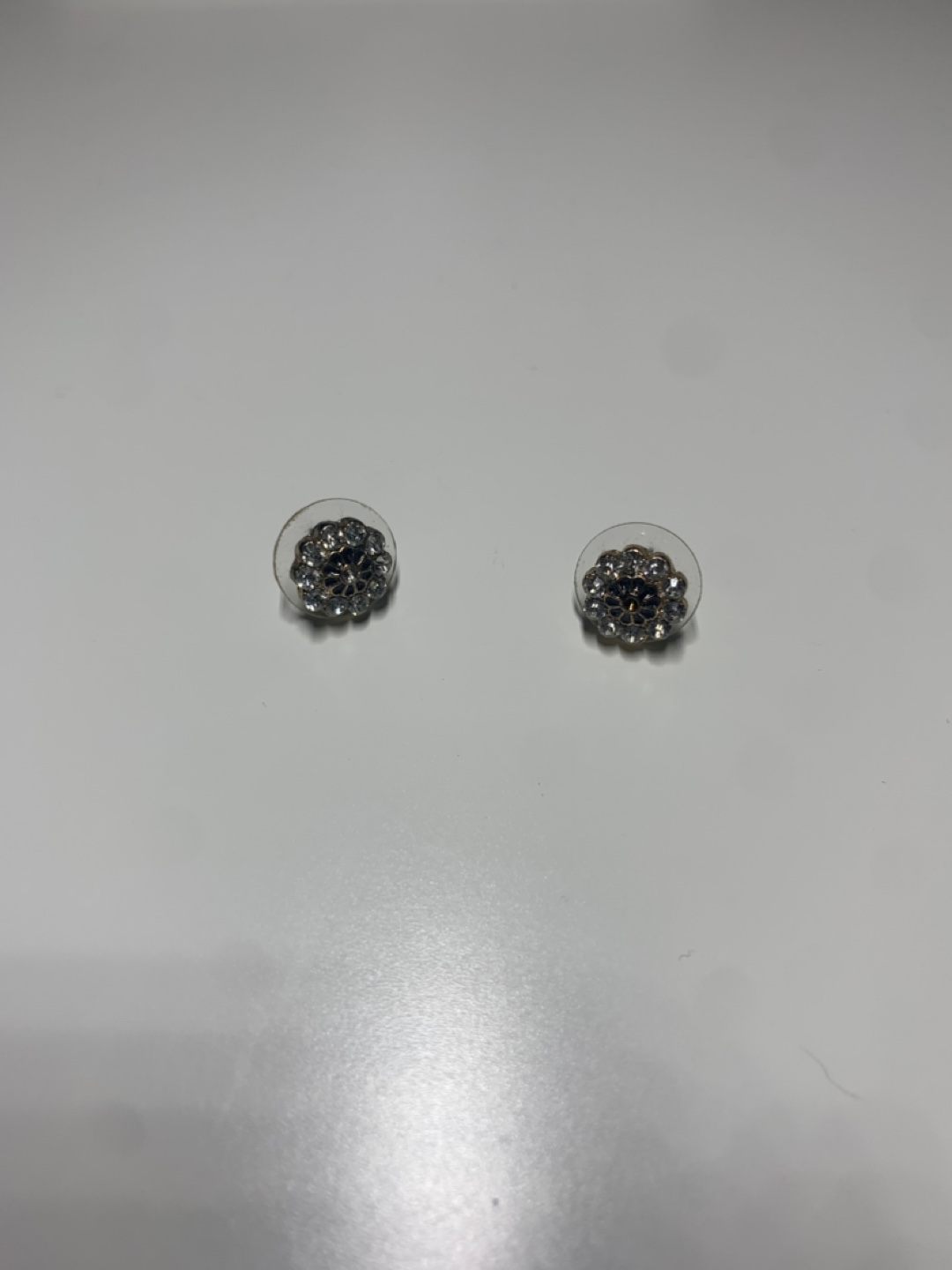Flower Stud Earrings - photo 3