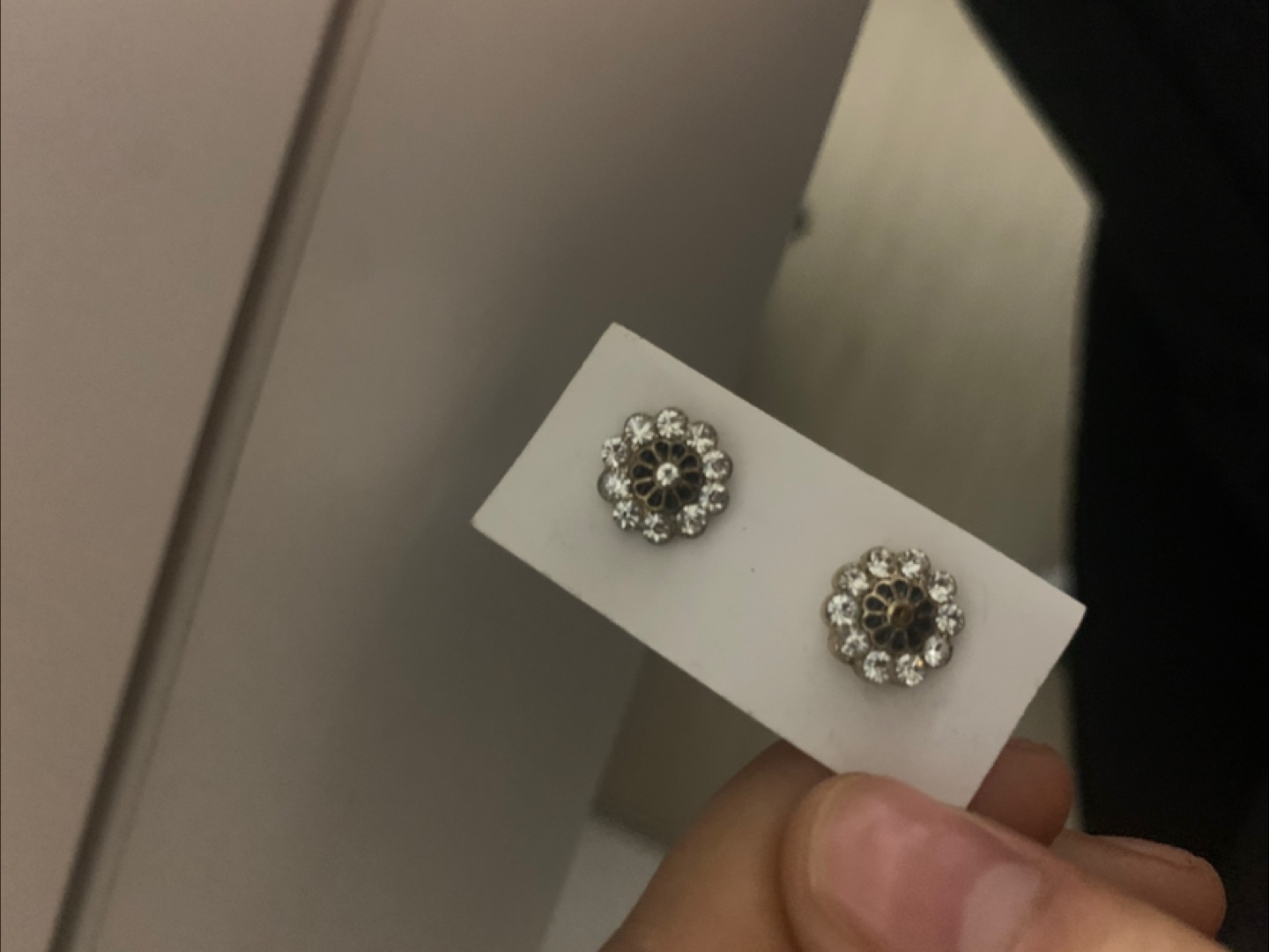 Beautiful Stud Earrings - 2 for $10 - photo 3