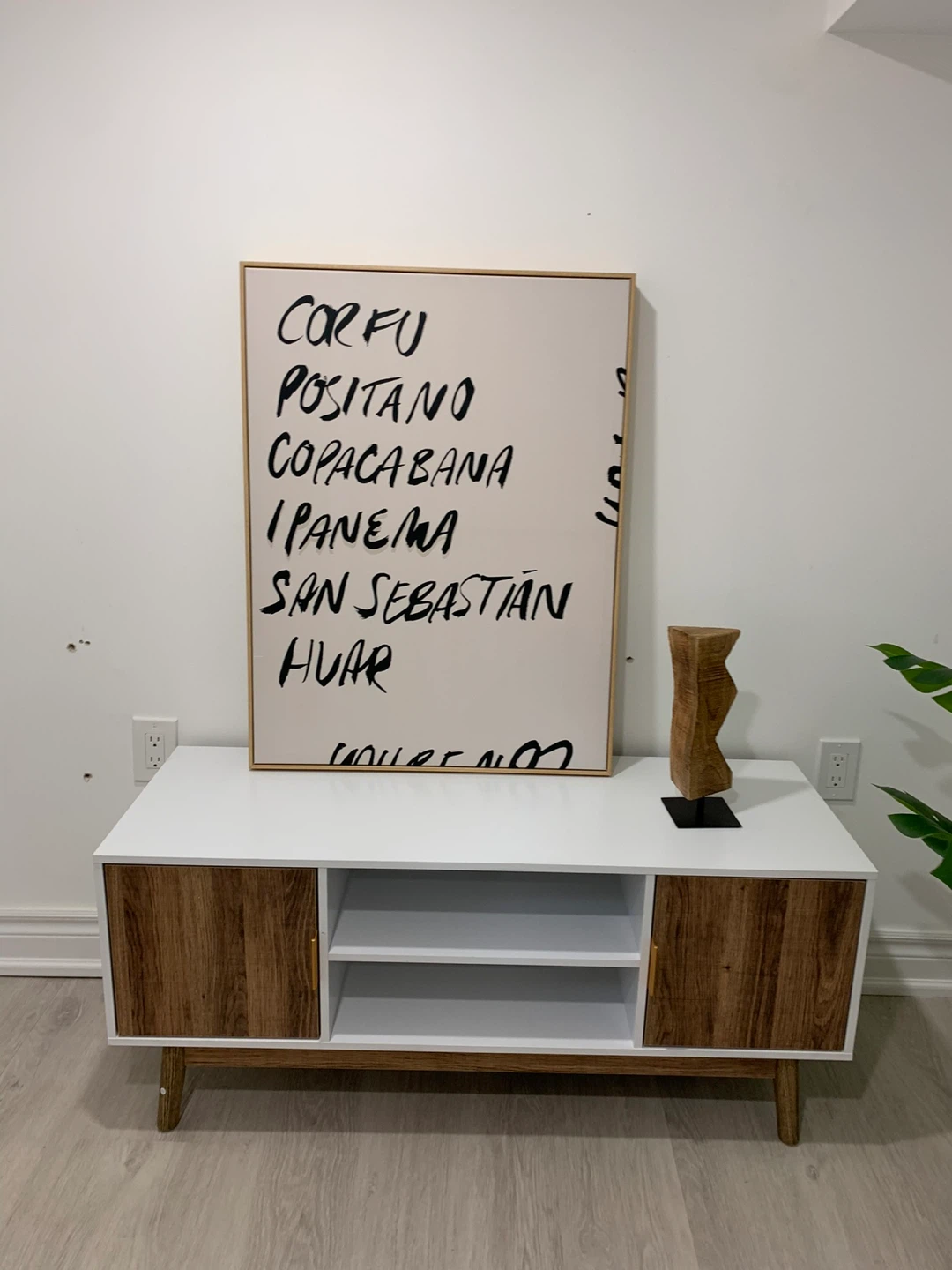 TV STAND - photo 2