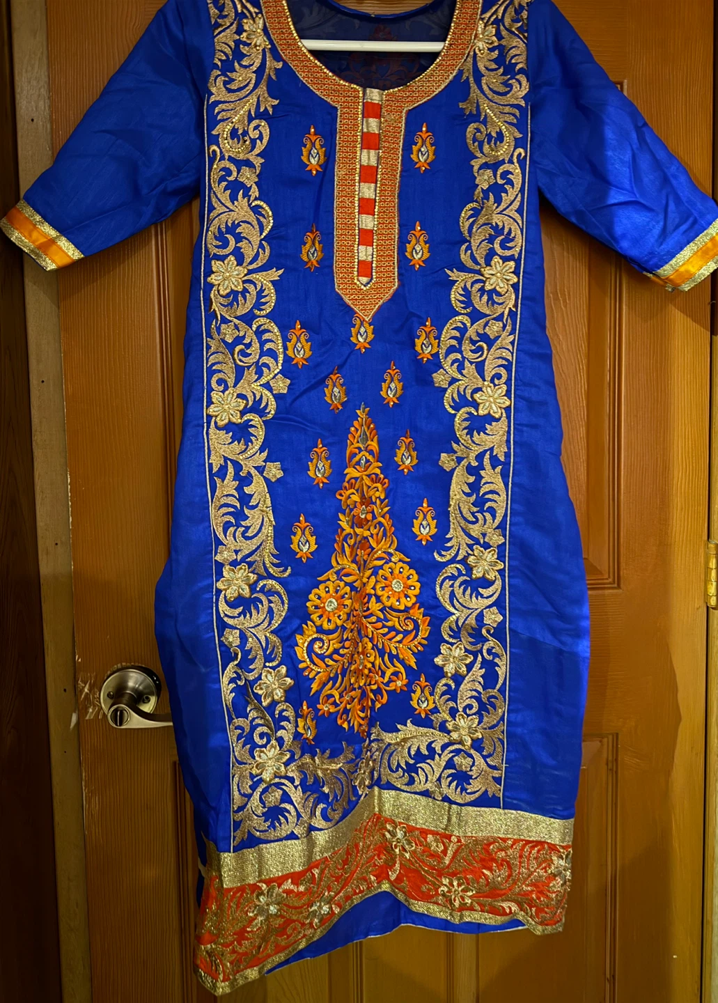 Blue Embroidered Salwar Kameez (M) - photo 2