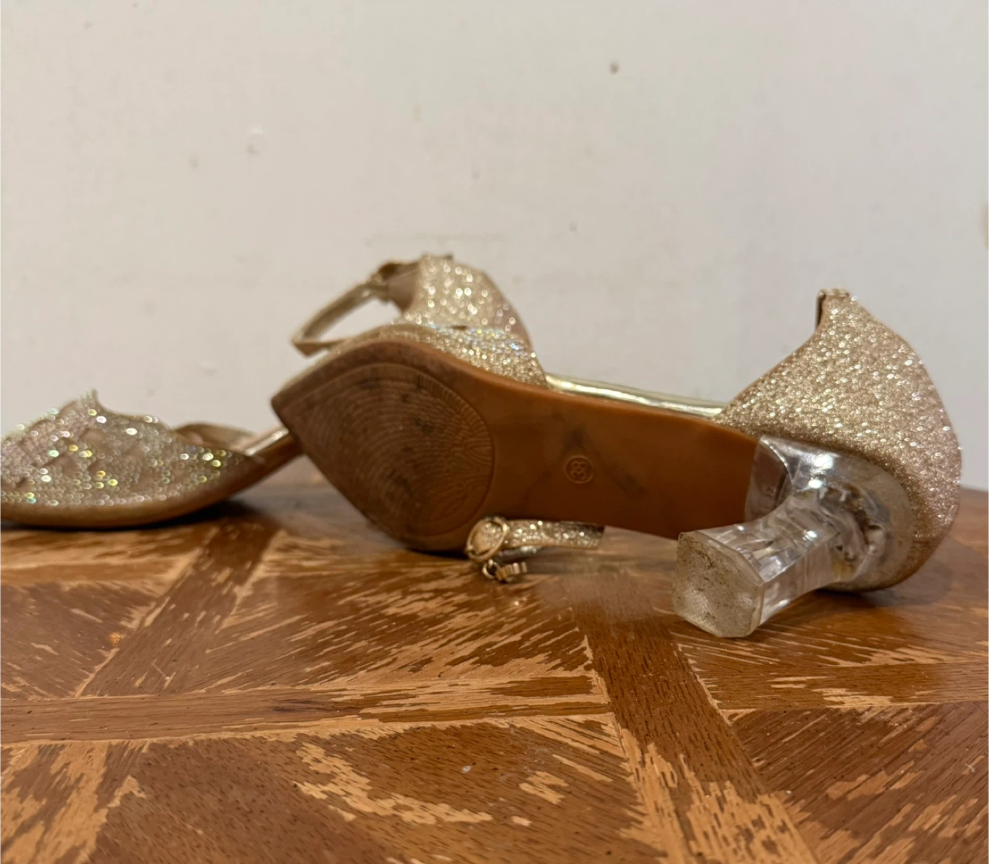 Icewalk Gold Glitter Heels - Size 8 - photo 5