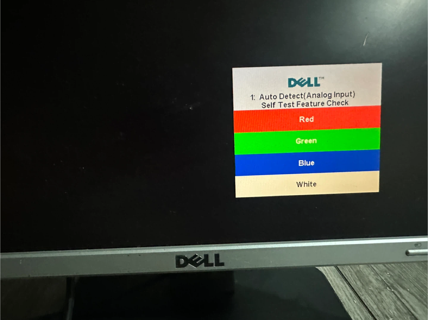 Dell Monitor - Computer Screen - photo 3