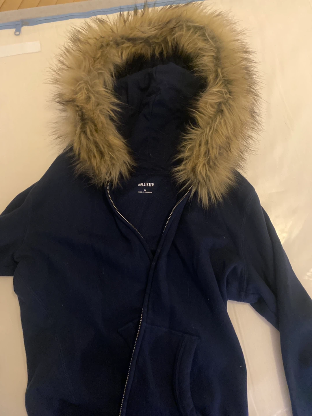 Holister fur zip up sets