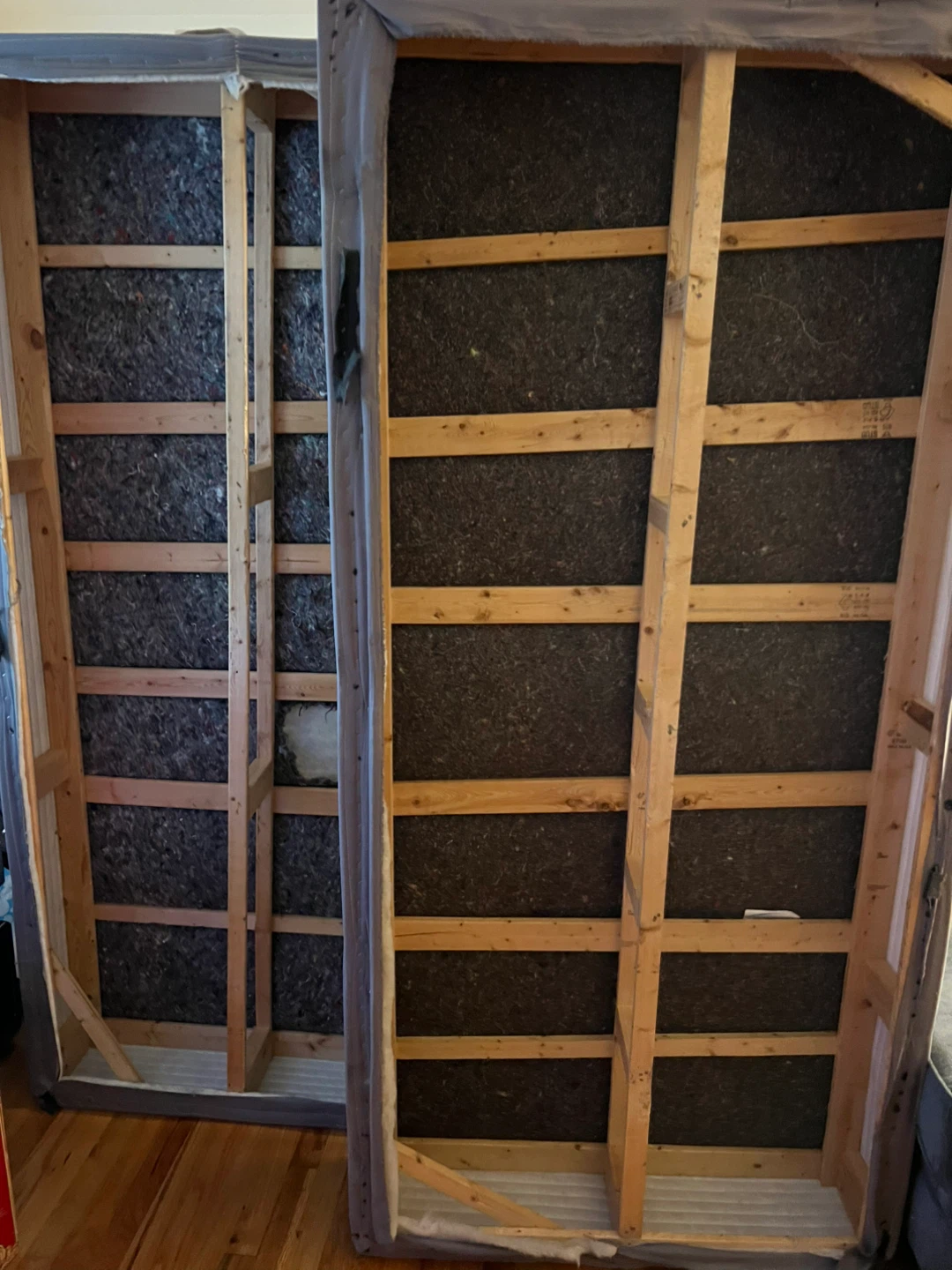 Free king size split box springs - photo 4