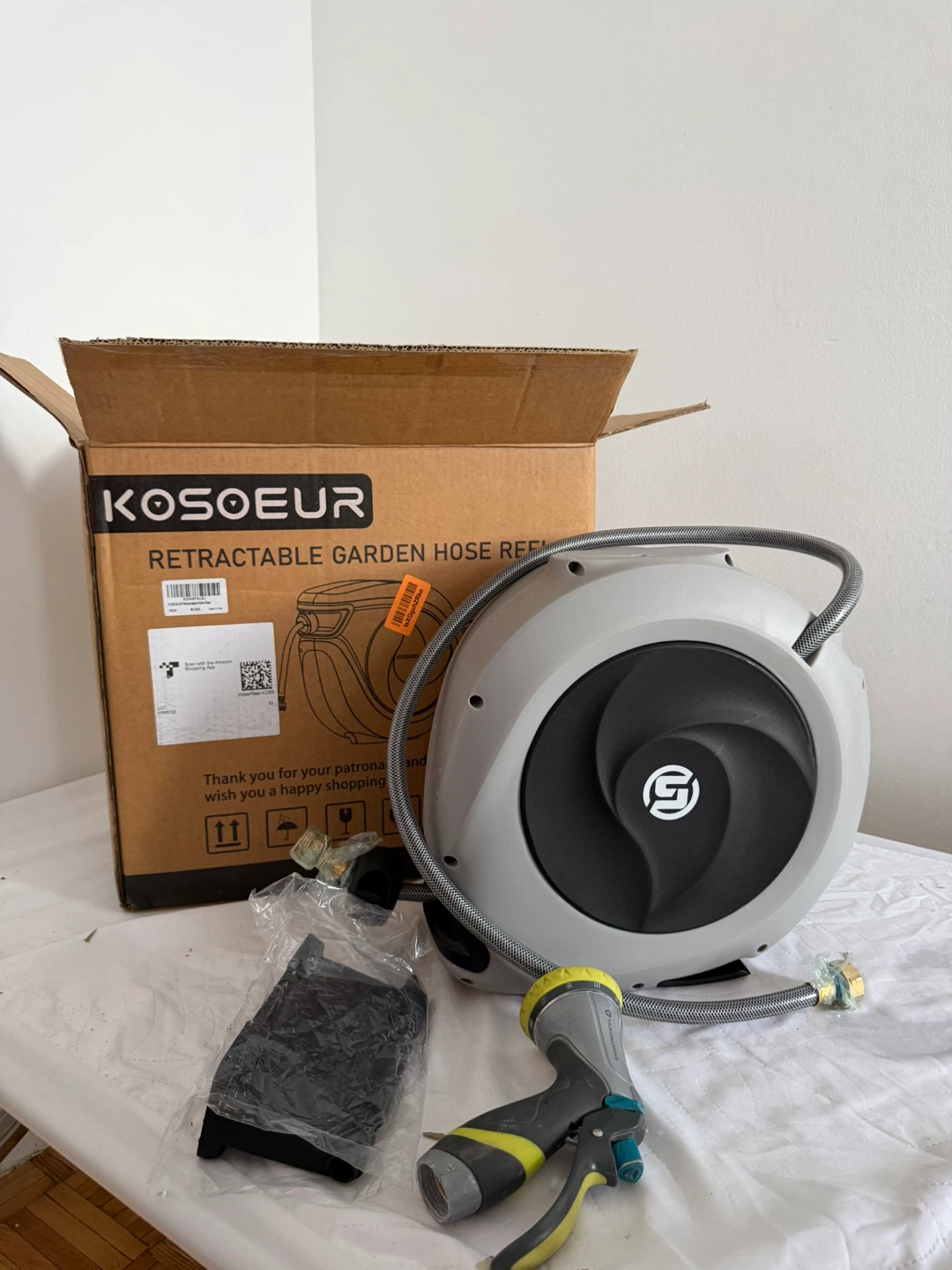 KosoEUR Retractable Garden Hose Reel - New in Box