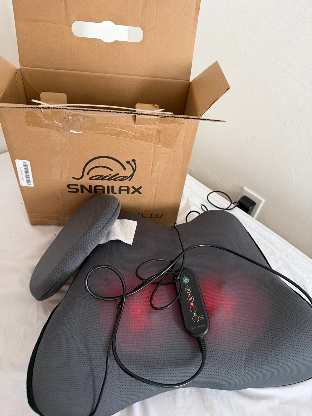 Snailax Shiatsu Massage Pillow with Heat - photo 2