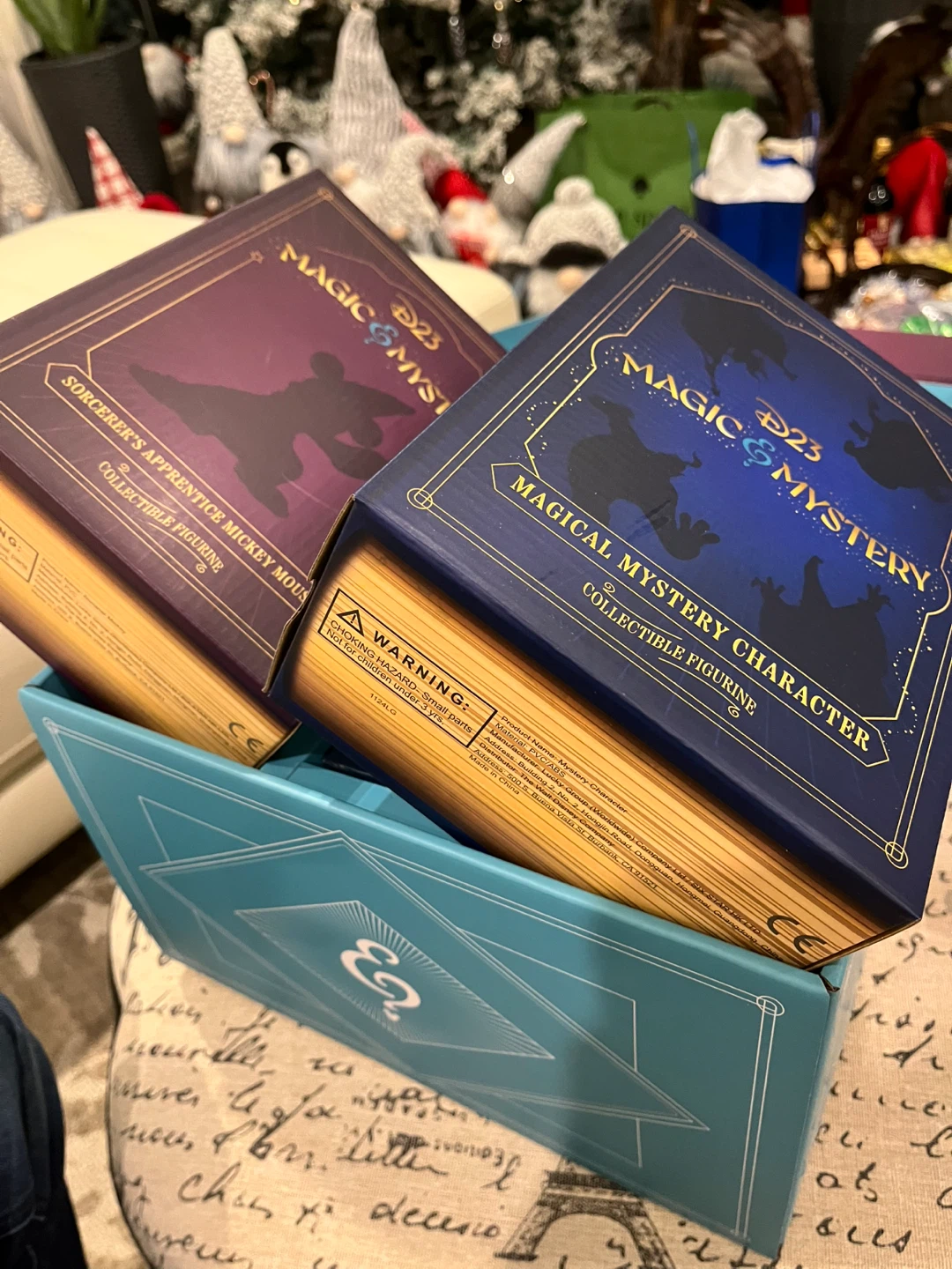D23 Magic & Mystery Box - Disney Fan Club - photo 3