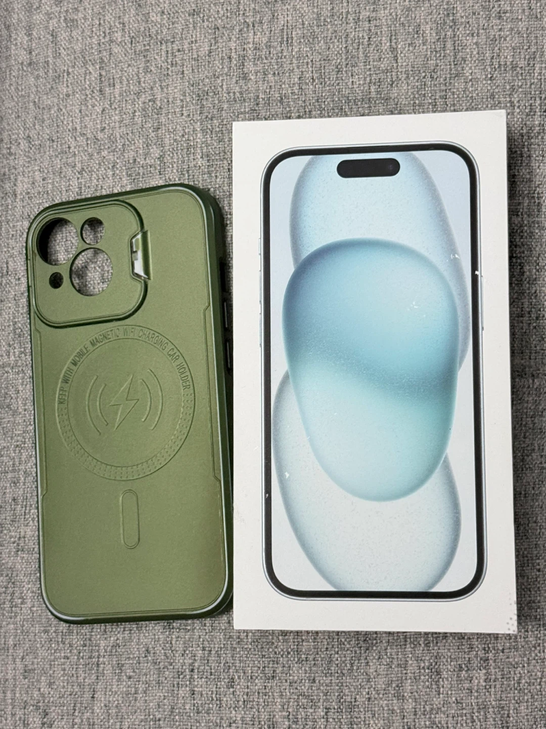 iPhone 15 128GB - photo 5