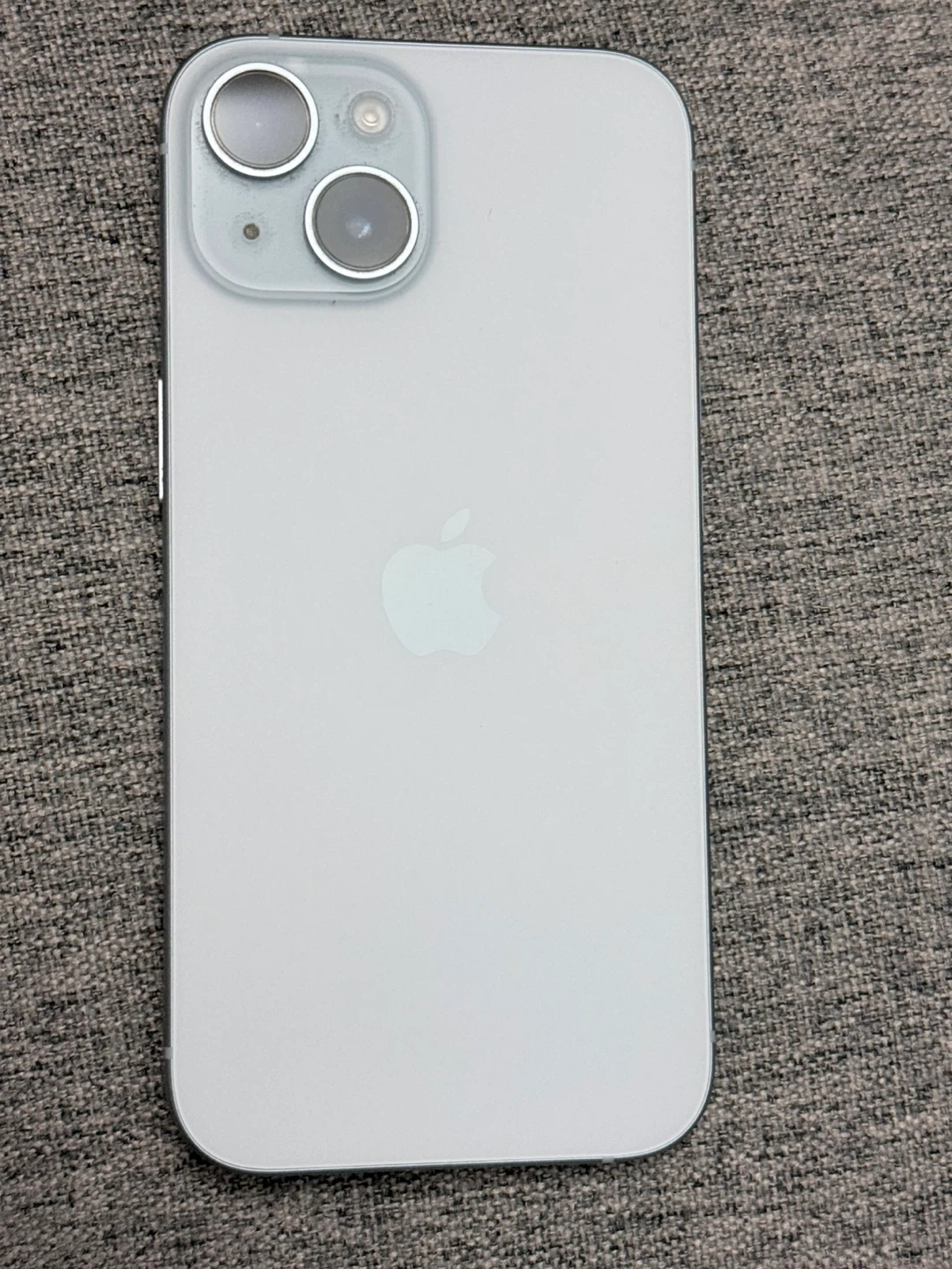 iPhone 15 128GB - photo 2