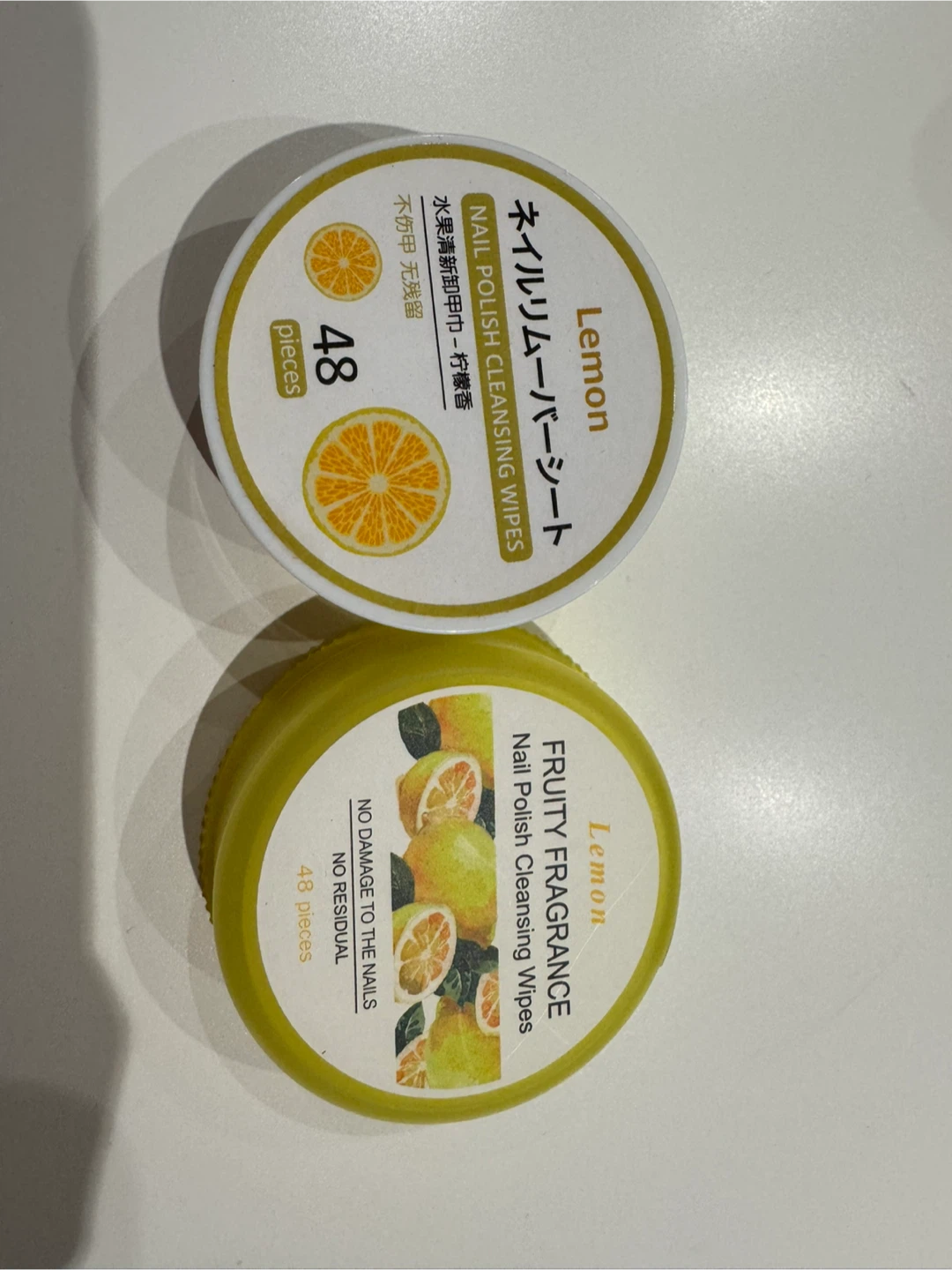 Nail polish cleansing wipes