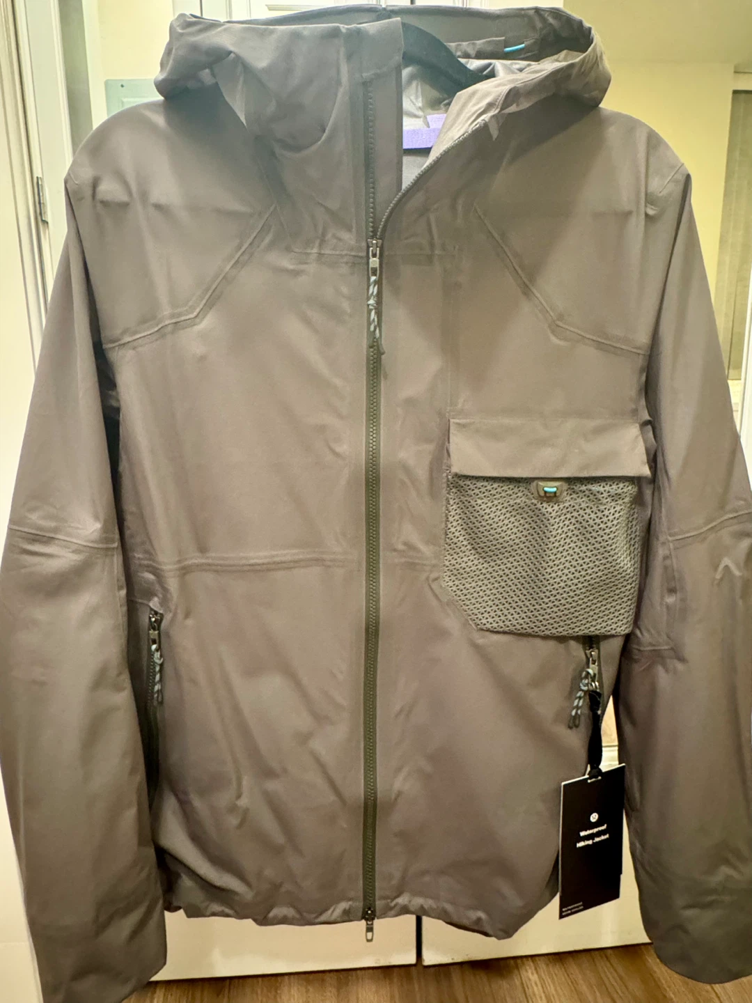 Lululemon Men’s Waterproof Hiking Jacket - Size S Olive Green