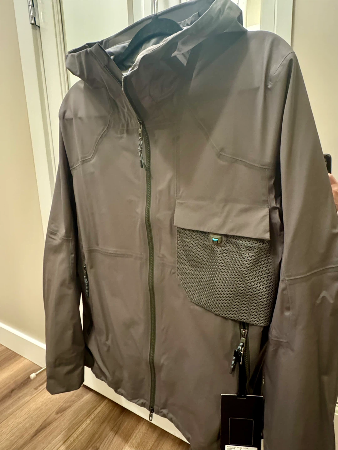 Lululemon Men’s Waterproof Hiking Jacket - Size S Olive Green - photo 2