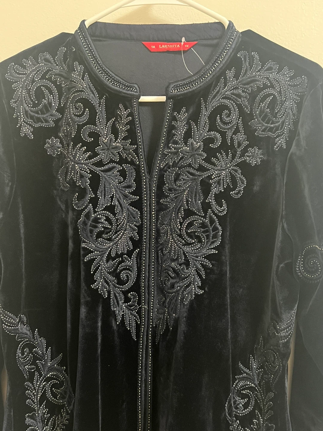 Lakhita Velvet Embroidered Tunic 1X