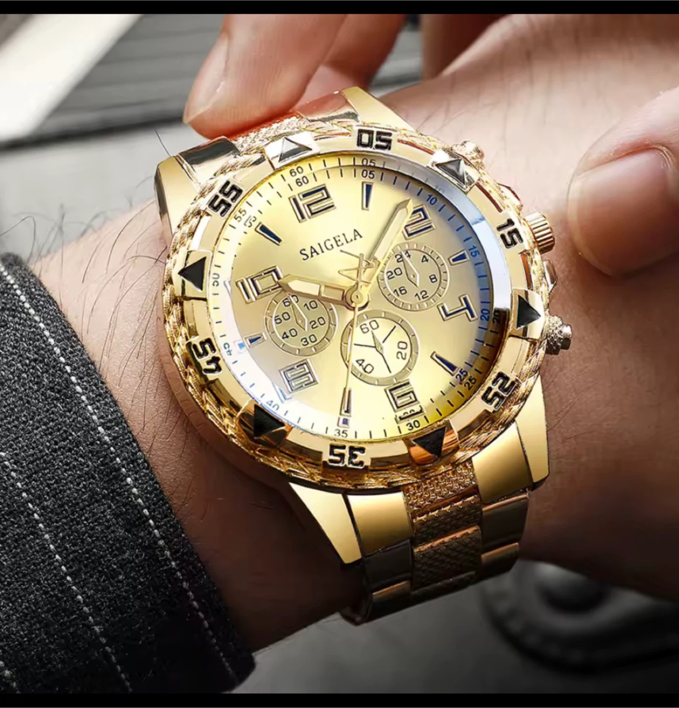 Saigela Gold Men's Watch - photo 2