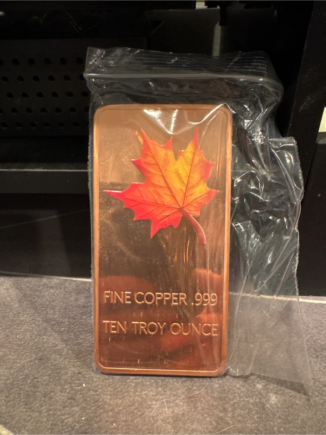 Ten Ounce Copper .999 Bar maple leaf
