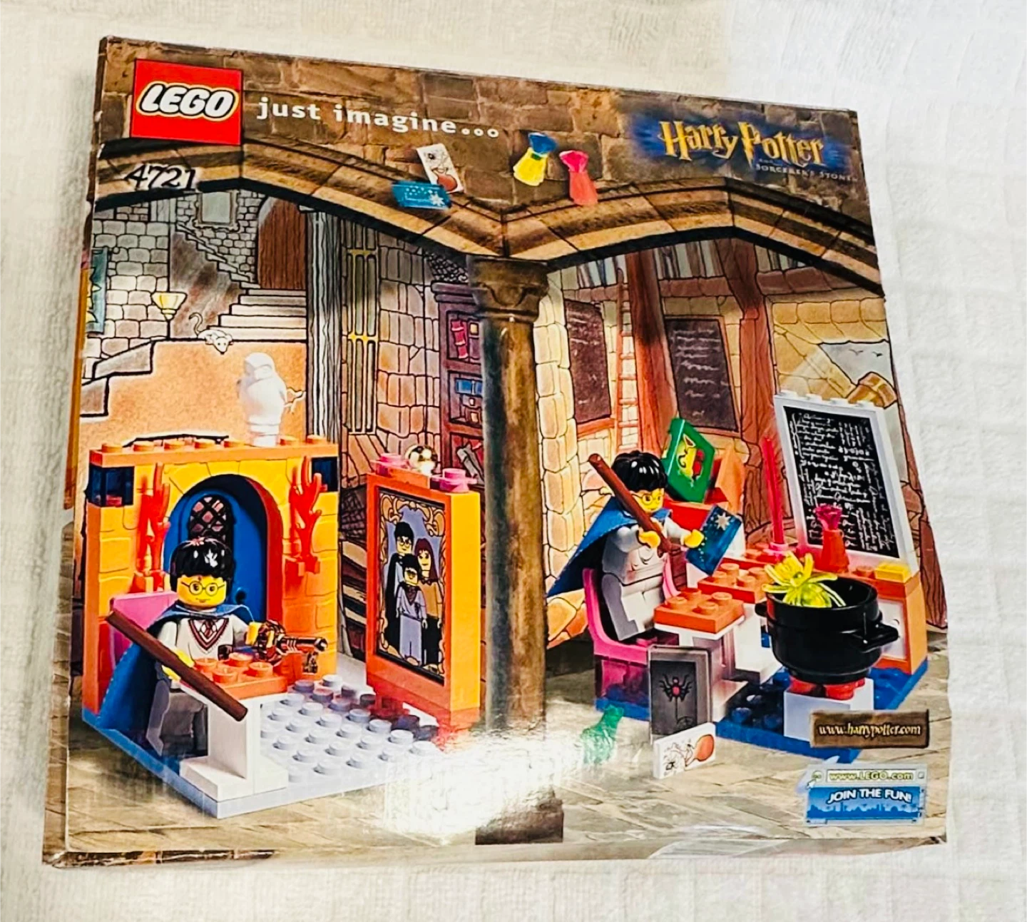 Retired (2001) Harry Potter LEGO Set 4721 (Hogwarts Classrooms)…