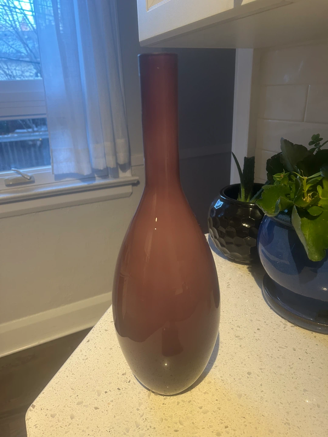 Beautiful Mauve Glass Vase - photo 4