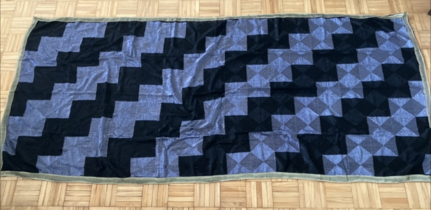 Geometric Patterned scarf - Black and Grey