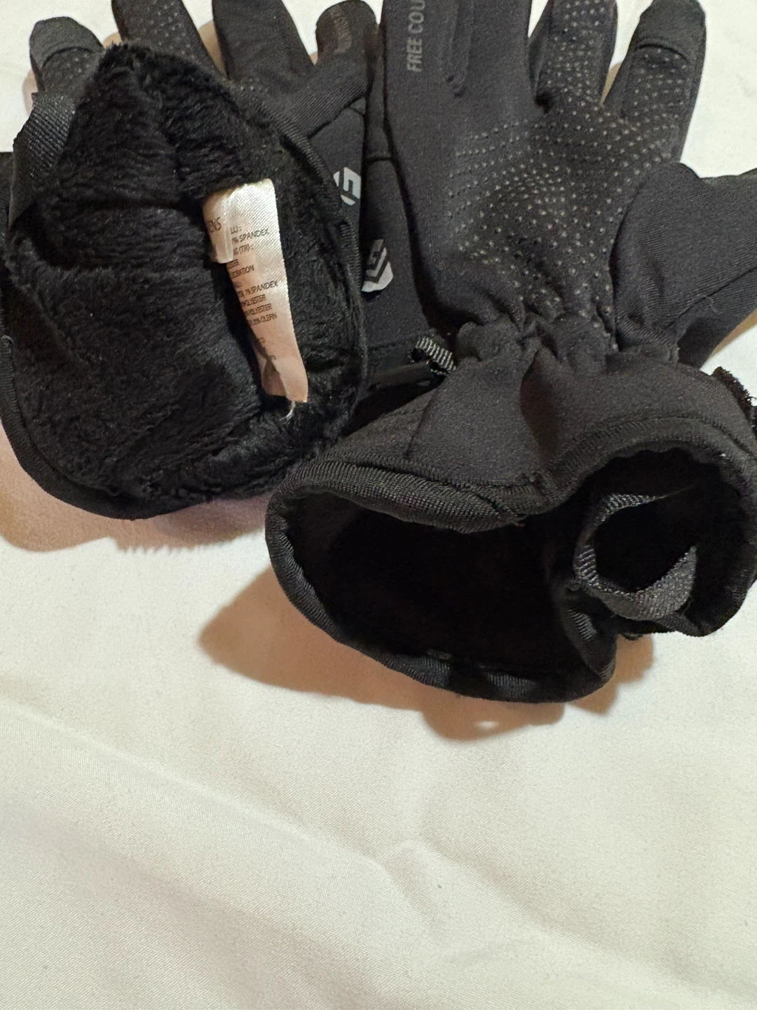 Women Free Country Black Gloves - photo 4