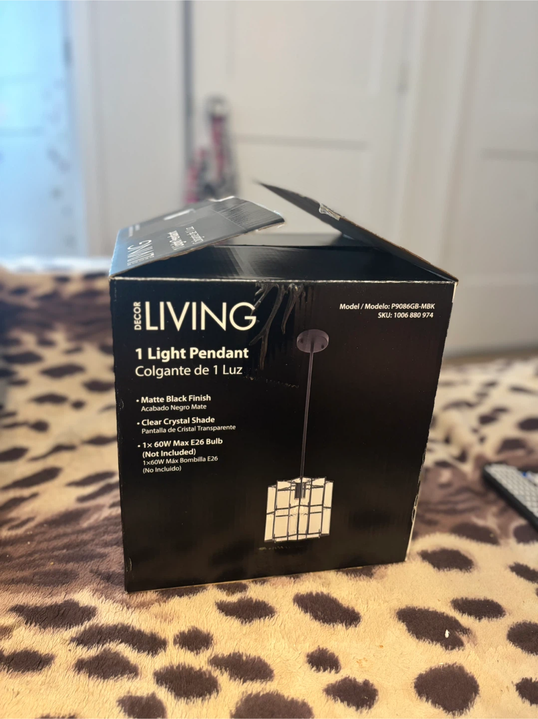 Decor Living 1 Light Pendant - New in Box! - photo 2