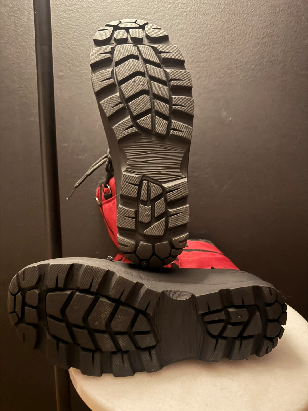 New Canada Snow boots - Size 7,8&9 - photo 3