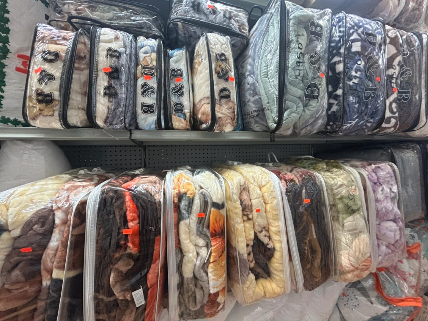 D&B Blankets in Bags - photo 2