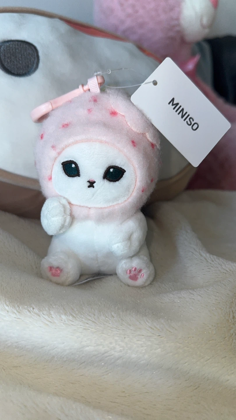 Miniso Mofusand cat keychain