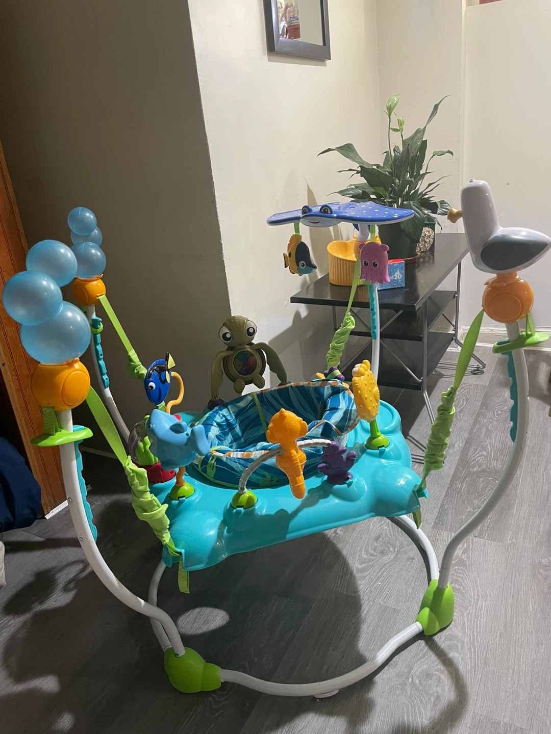 Disney Finding Nemo Jumperoo
