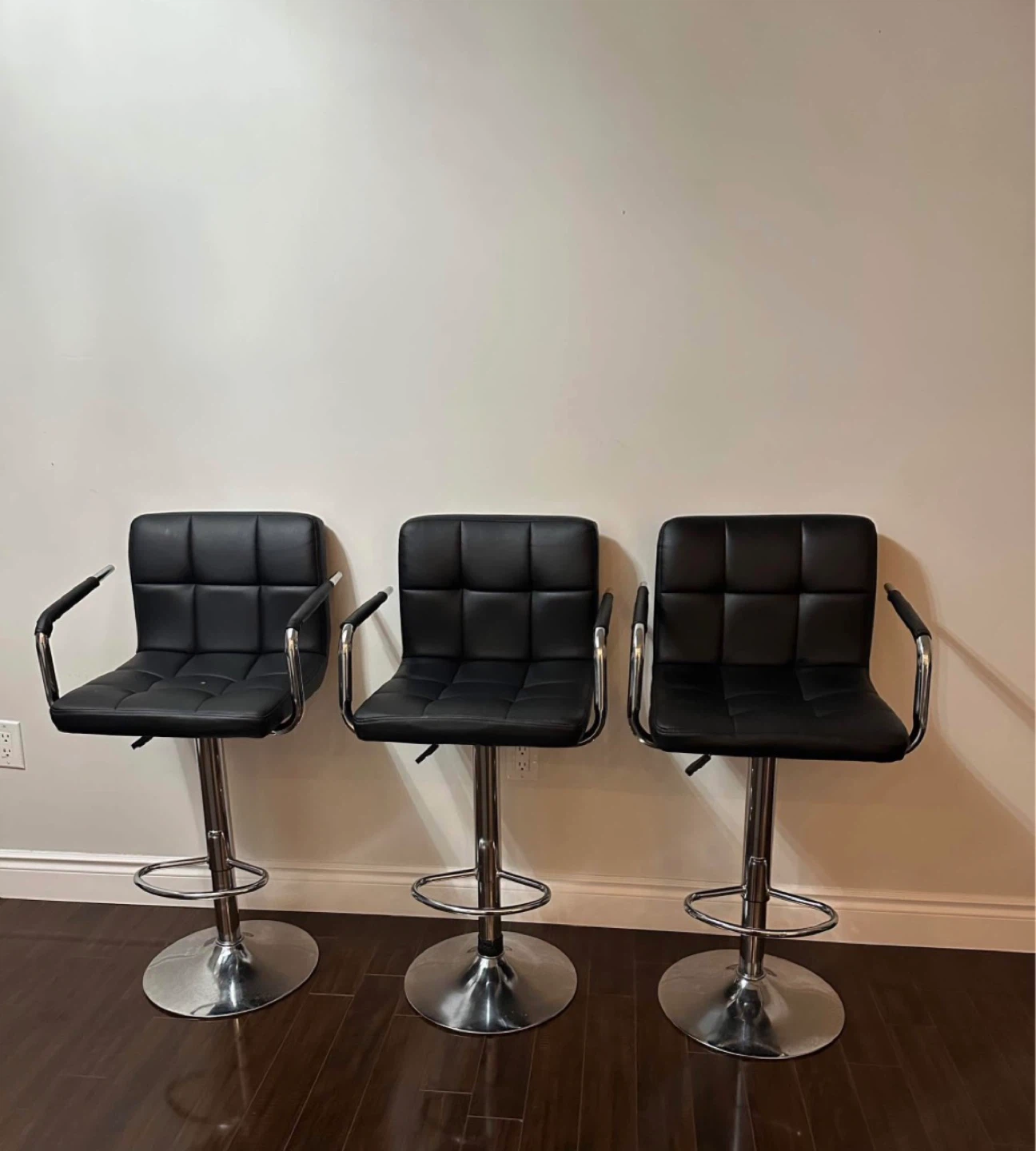 Set of 3 Black Bar Stools - photo 2