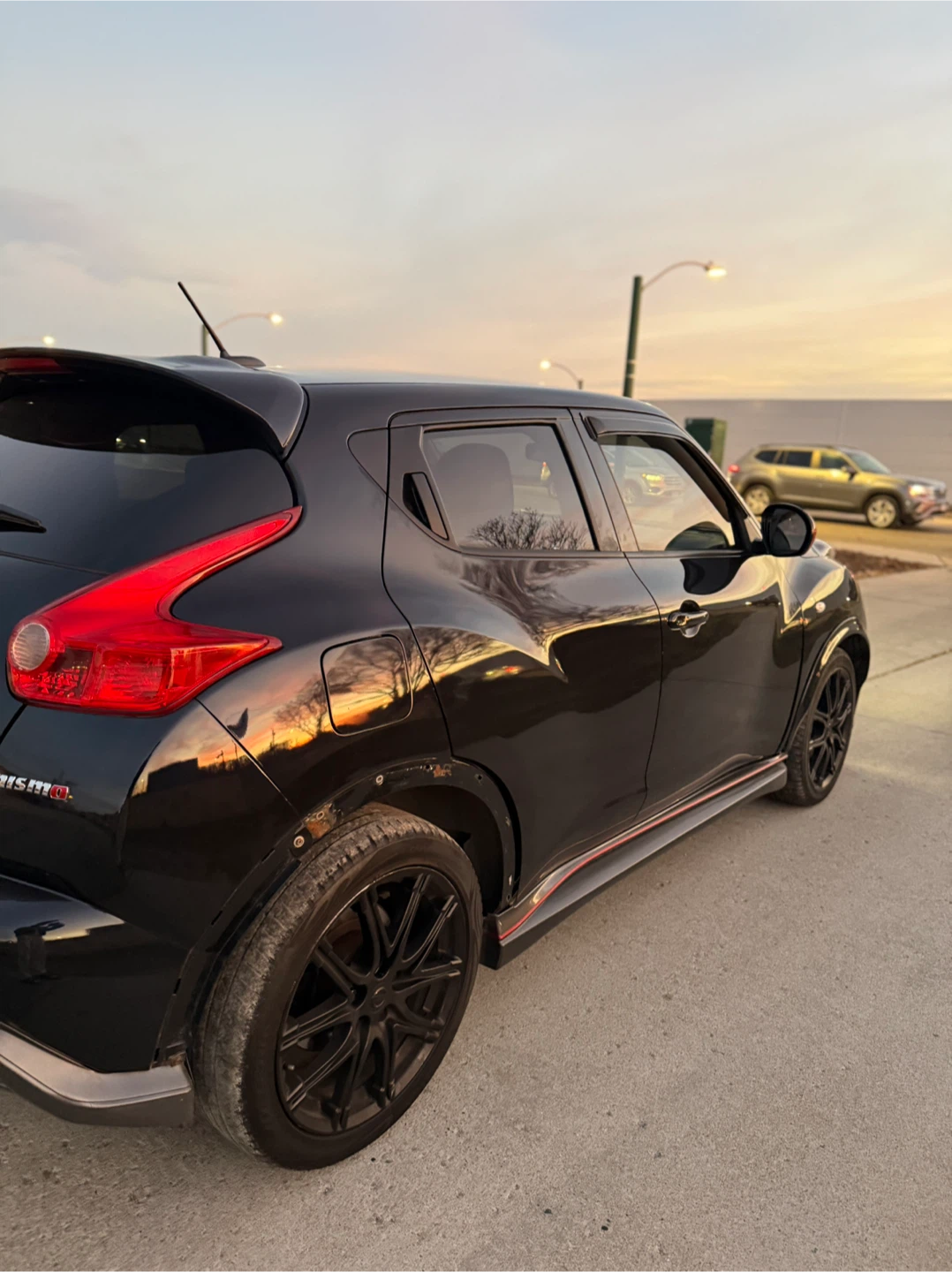 2013 Nissan Juke Nismo - Black - photo 2