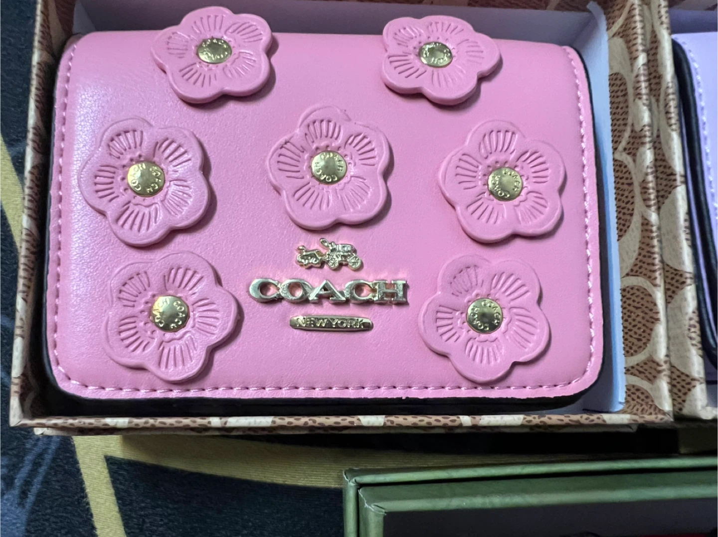 Coach & Gucci Wallets in Chain - Pink, Lilac, Brown - photo 2