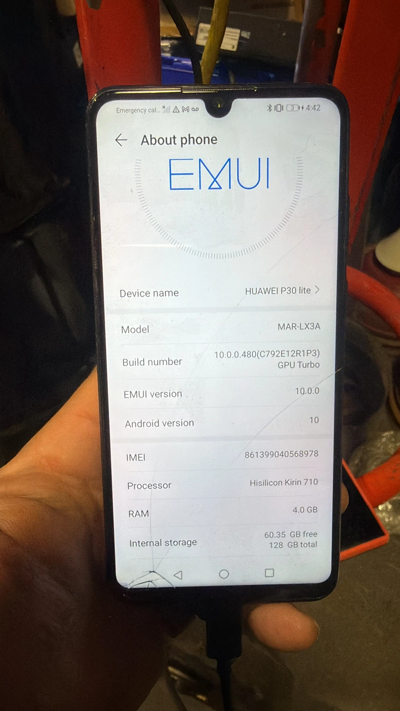 Huawei P30 Lite - Cracked Screen - photo 4
