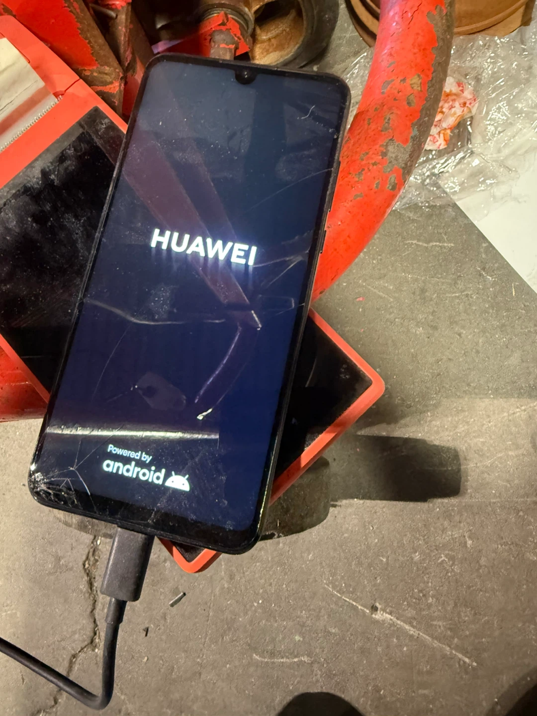 Huawei P30 Lite - Cracked Screen - photo 5
