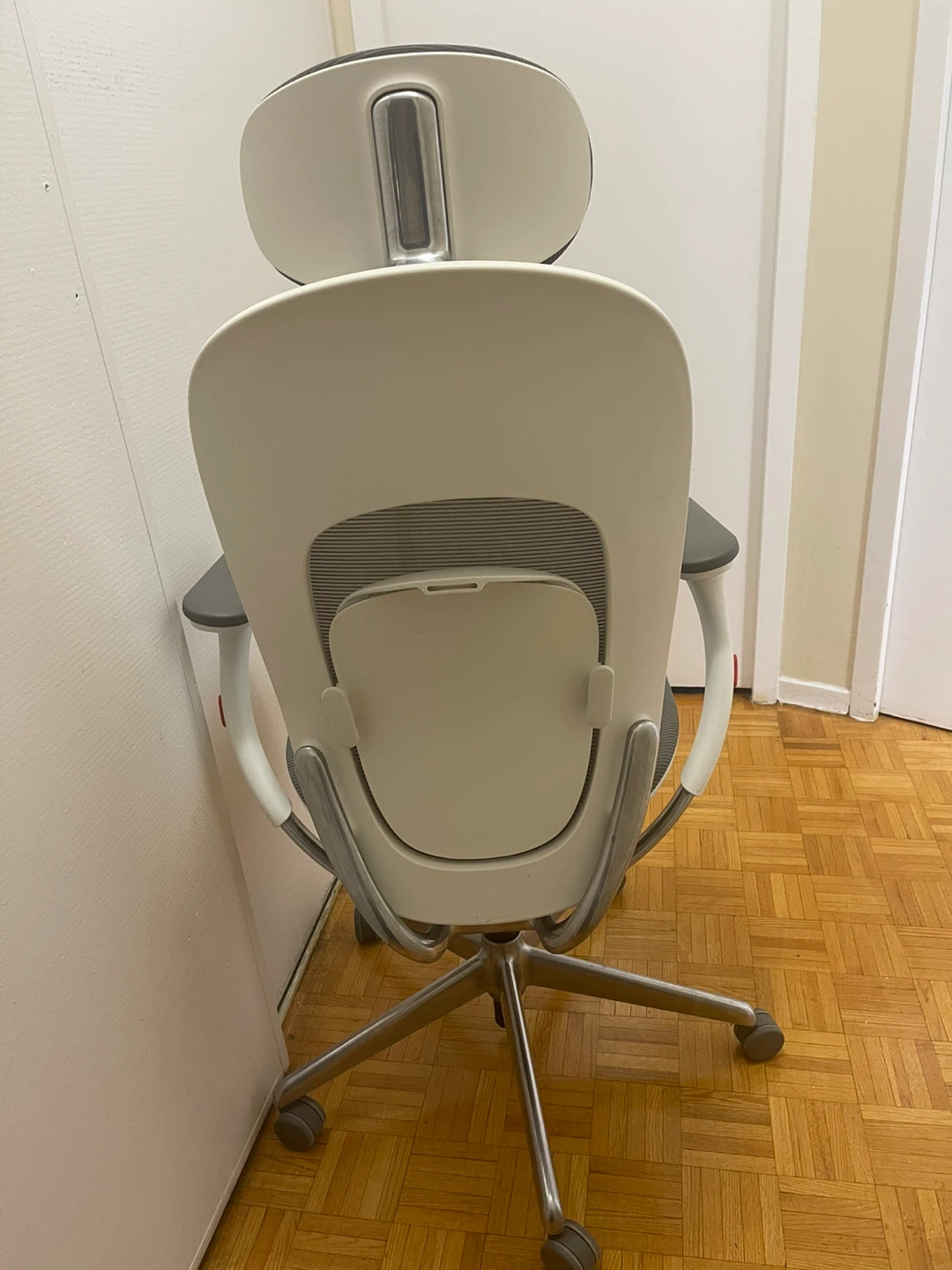 Ergonomic Office Chair - Grey - photo 3