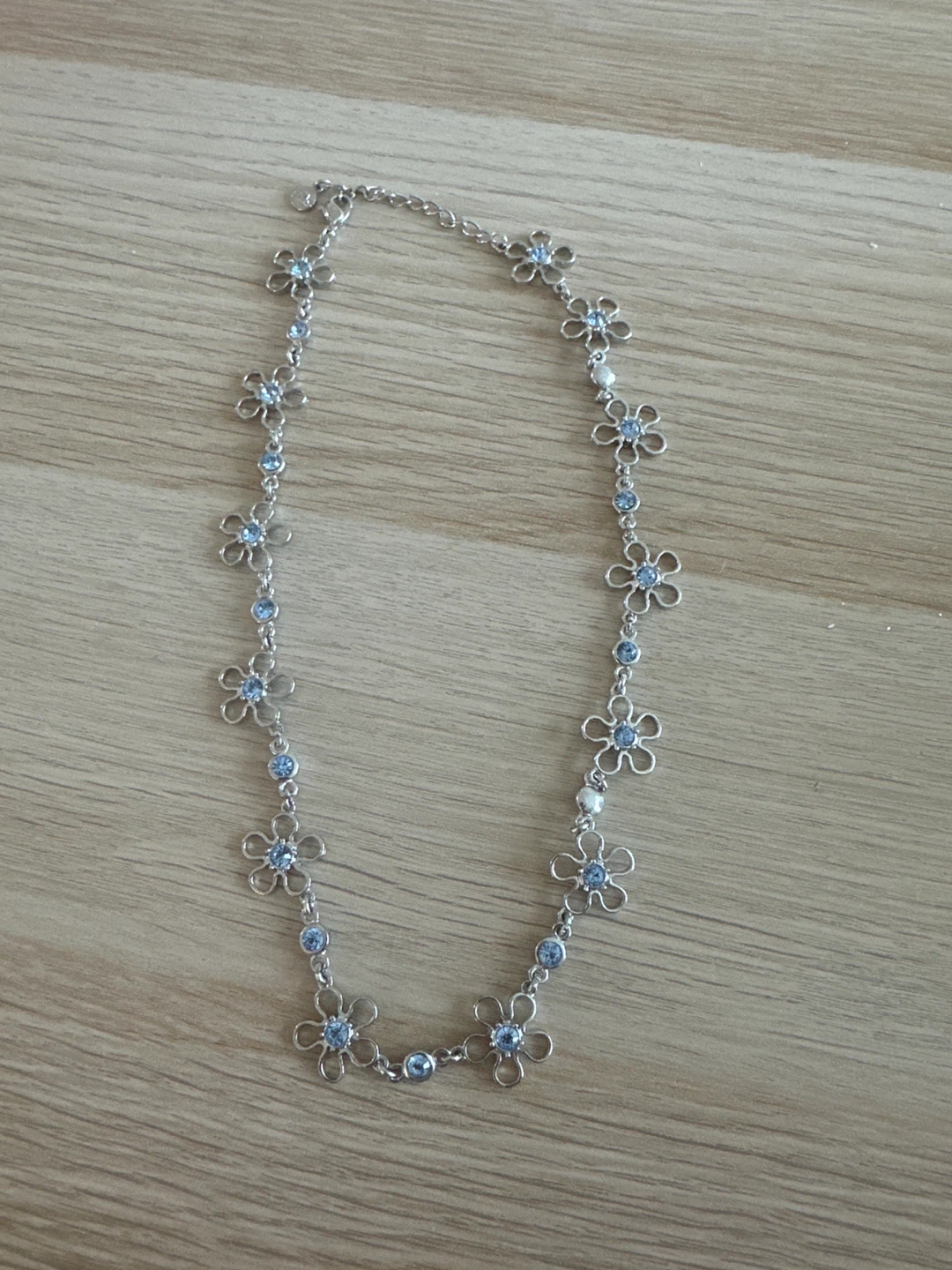 Jac designs Flower Design Necklace