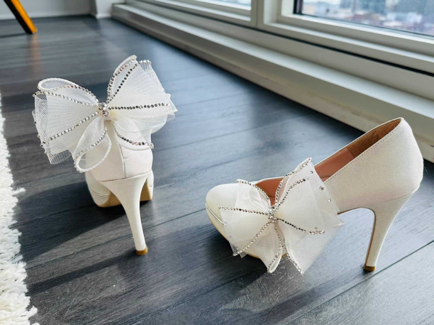 New White Sparkly Heels w/ Bows