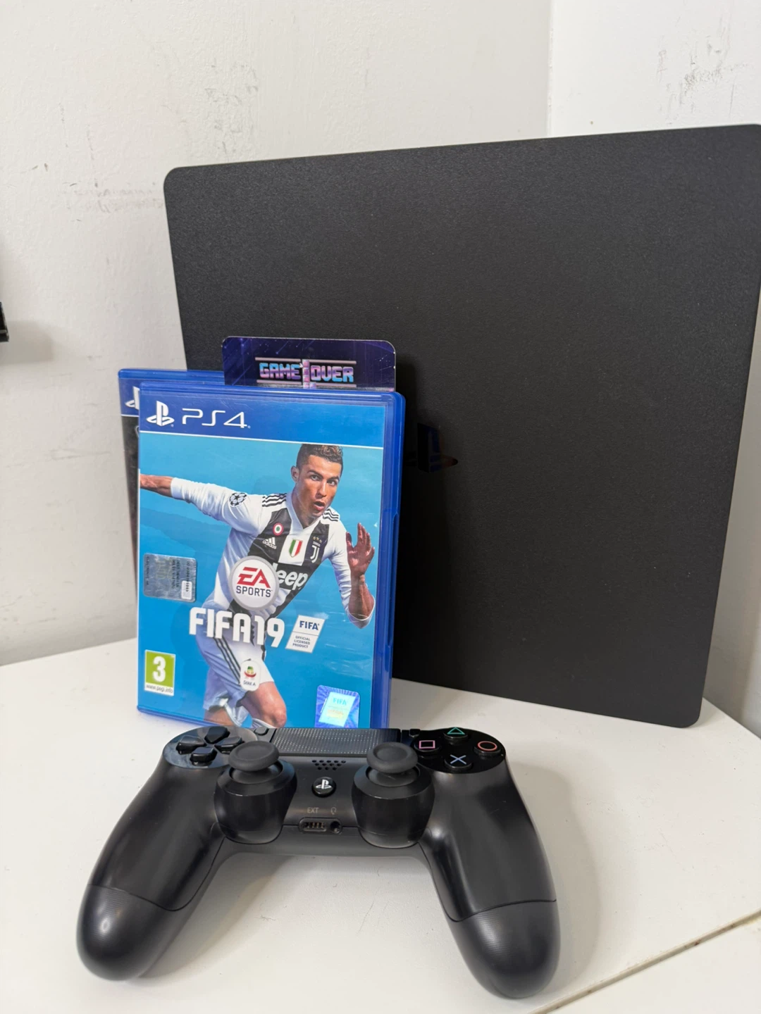 PlayStation 4 1Tb MINT - photo 2
