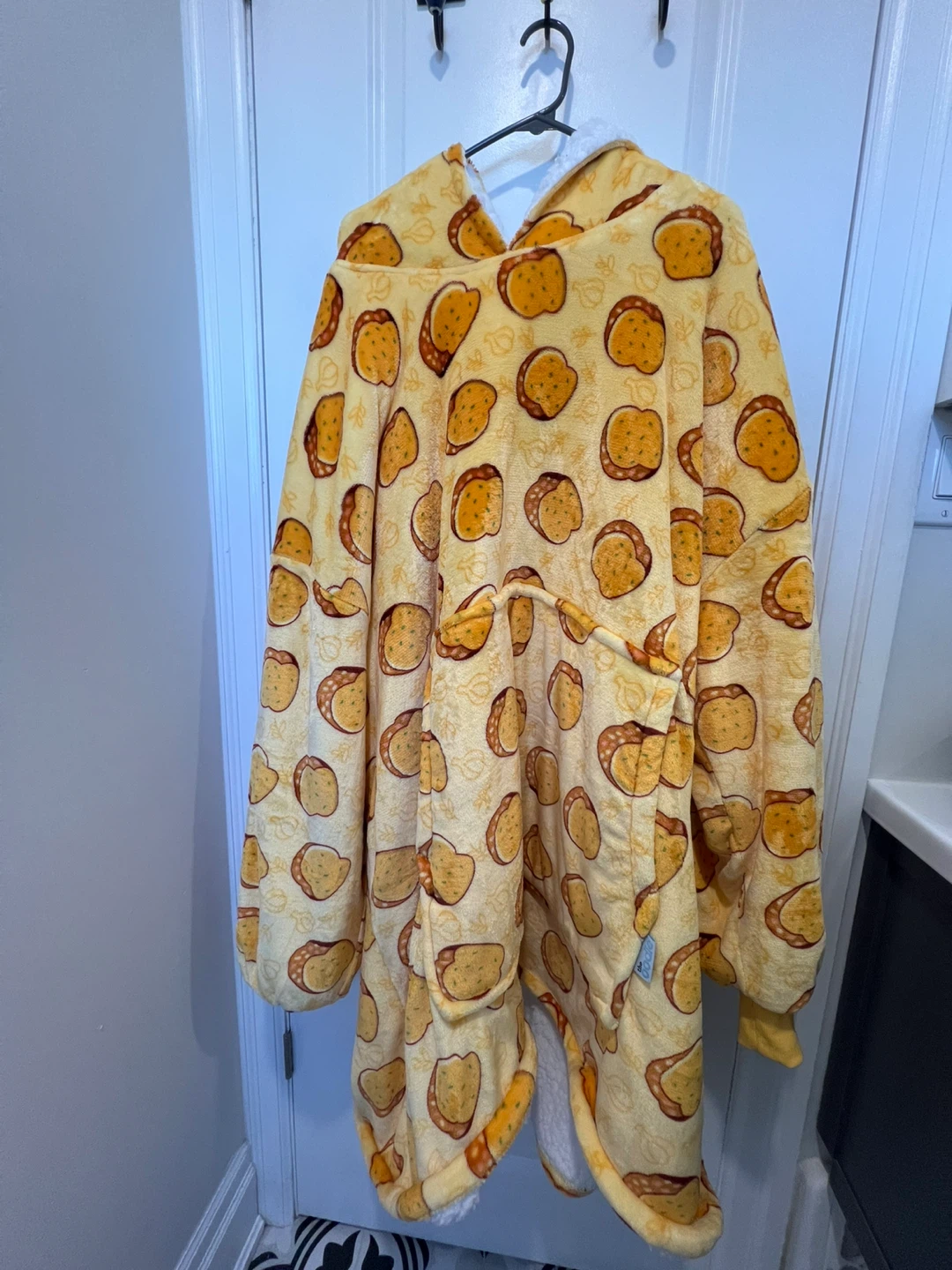 The Oodie Wearable Blanket - Toast Print, One Size